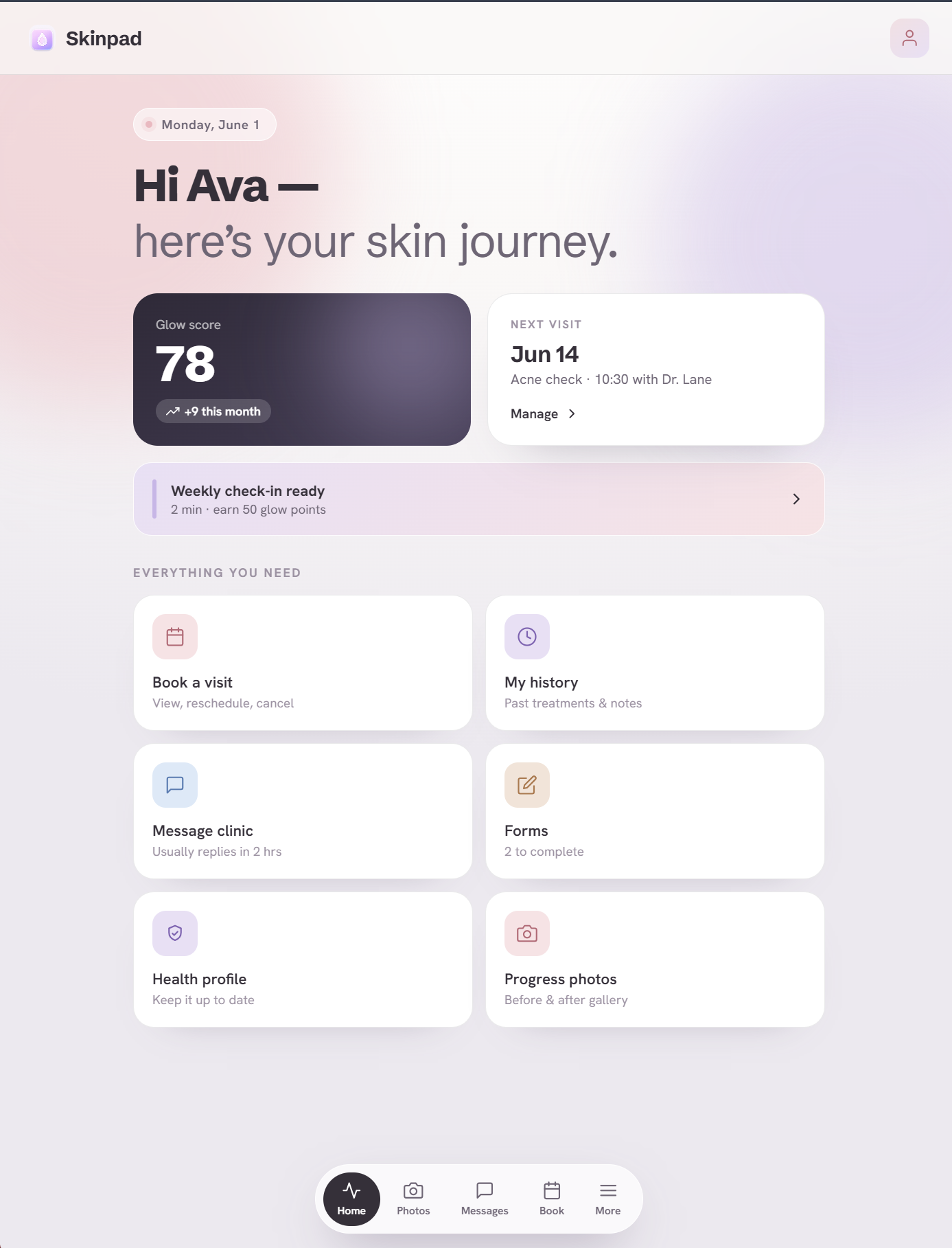 Sknpad client home — Glow score, next visit and quick actions